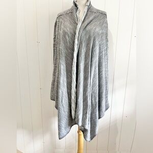 Free People Cardigan Sweater  BOHO open front oversized fits S to M Gray White